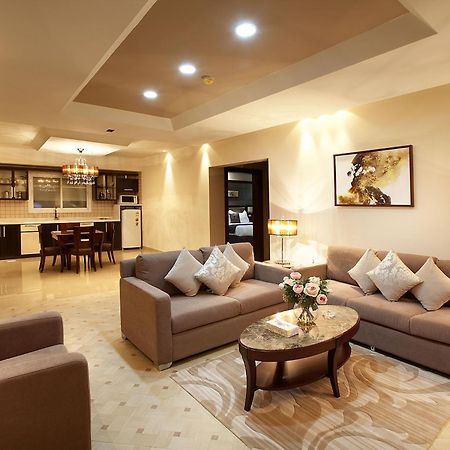 Intour Qurtoba Aparthotel Рияд Екстериор снимка